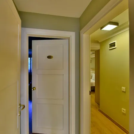 Agora Life - Special Class Стамбул