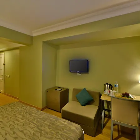 Hotel Agora Life - Special Class 4*