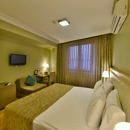 Agora Life - Special Class Hotel