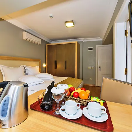 Hotel Agora Life - Special Class 4*