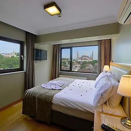 Agora Life - Special Class Istanbul