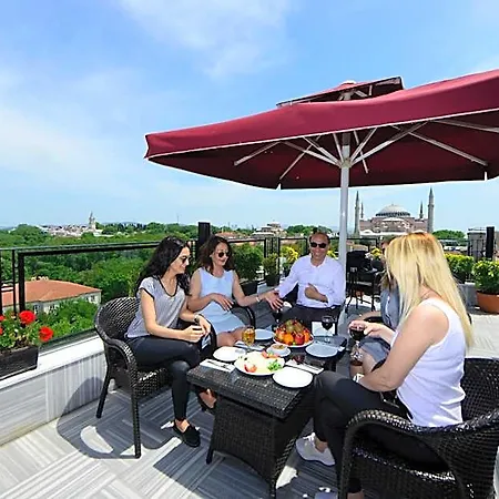 Agora Life - Special Class Hotel
