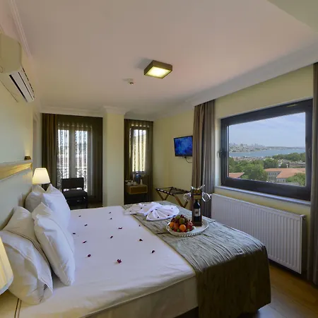 Agora Life - Special Class Hotel 4*