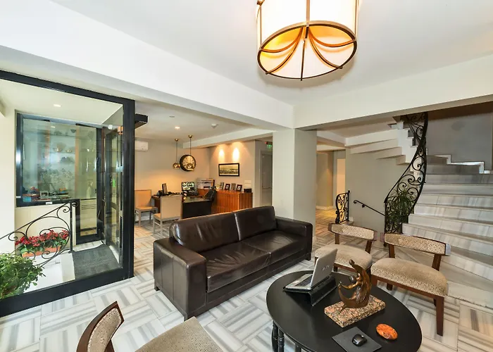 Agora Life - Special Class Hotel