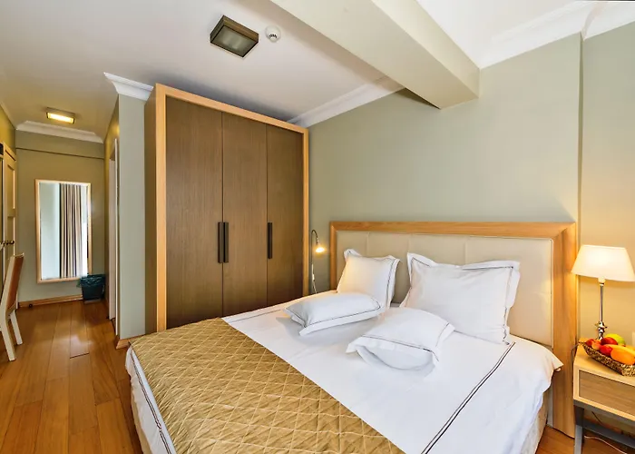 Hotel Agora Life - Special Class 4*