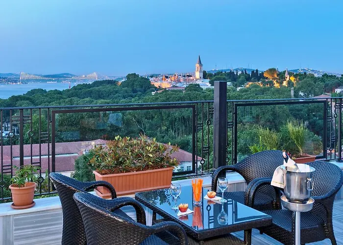 Agora Life - Special Class