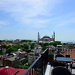 Agora Life - Special Class Hotel