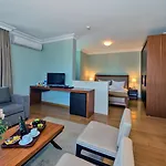 Agora Life - Special Class Hotel