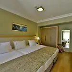 Agora Life - Special Class Hotel 4*